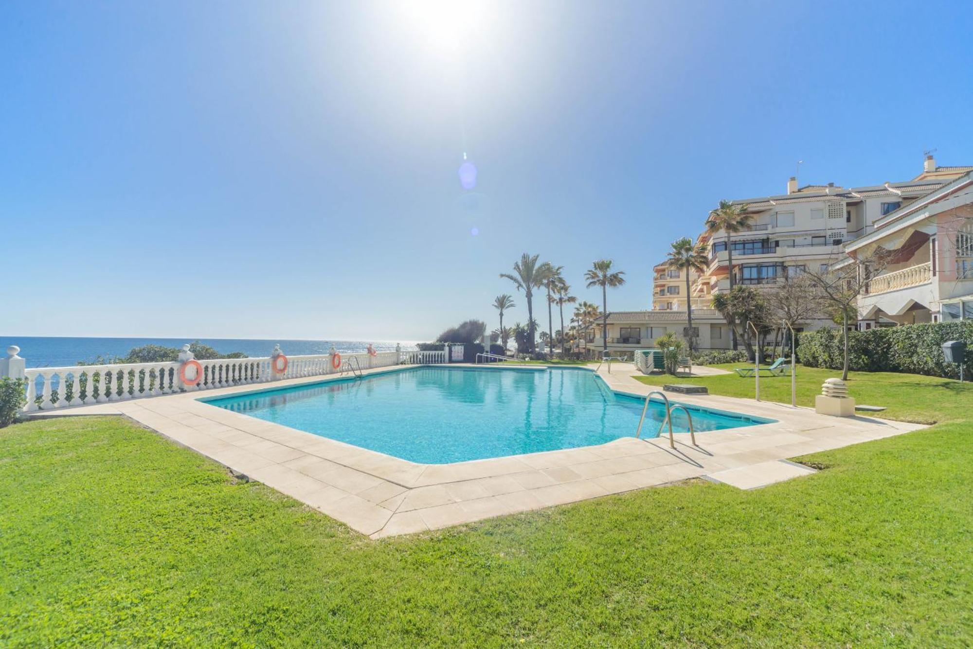 Cubo'S Apartamento C2 Bd Lubina Del Sol Sitio de Calahonda Екстер'єр фото